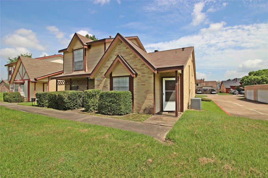 Property photo for 2041 Country Village Boulevard, #A, Humble, TX