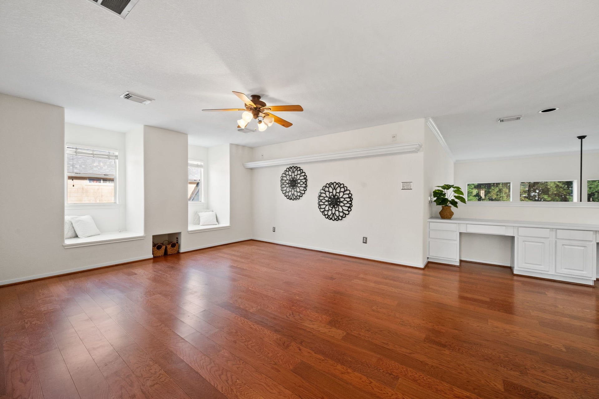 8026 Trophy Place Drive, Humble, TX 77346 8026 Trophy Place Drive, Humble, TX 77346