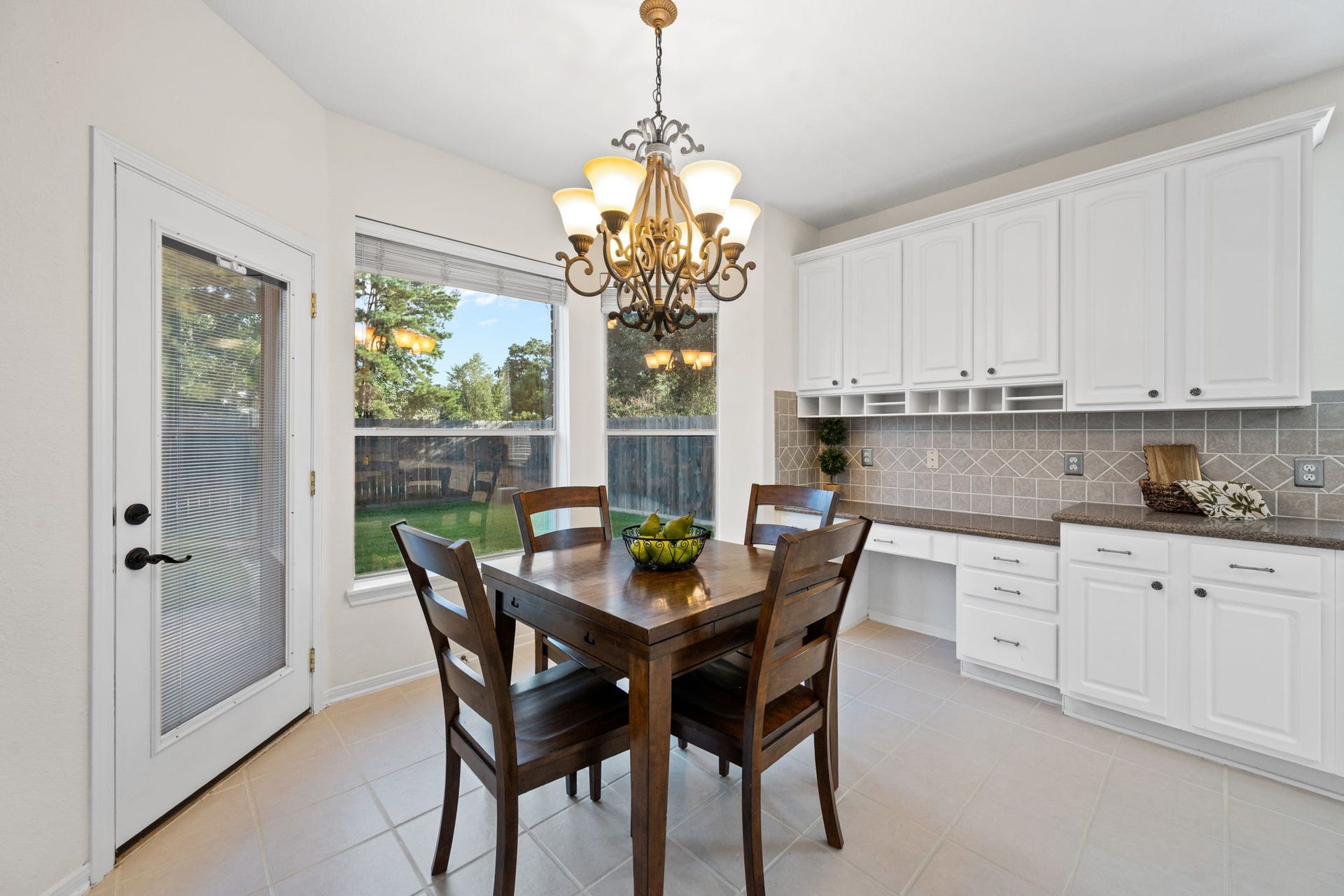 8026 Trophy Place Drive, Humble, TX 77346 8026 Trophy Place Drive, Humble, TX 77346