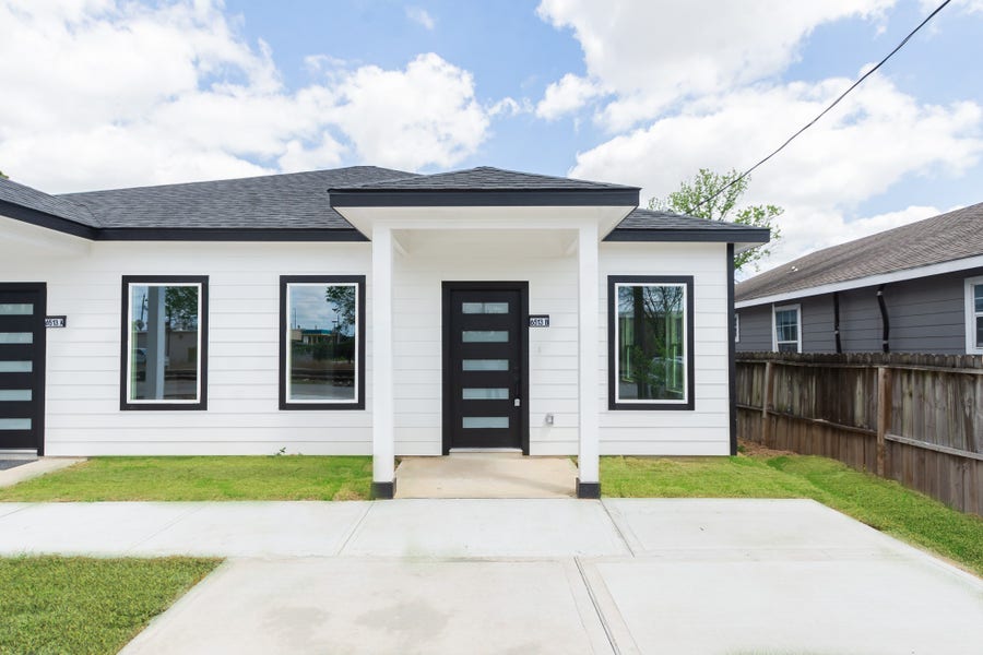 Property photo for 6513 Avenue B, #B, Houston, TX