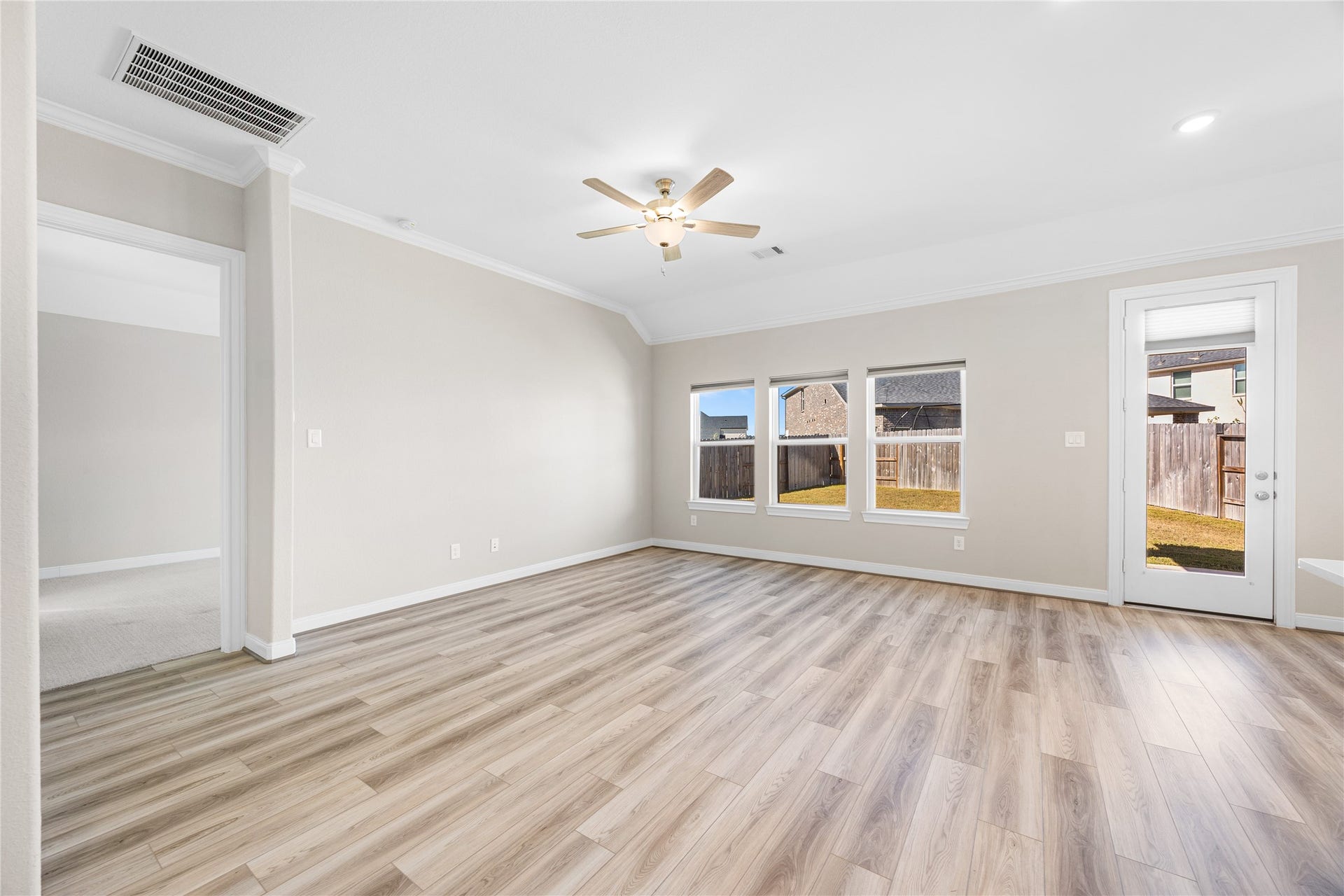 17681 Rosette Grass Drive, Conroe, TX 77385 17681 Rosette Grass Drive, Conroe, TX 77385