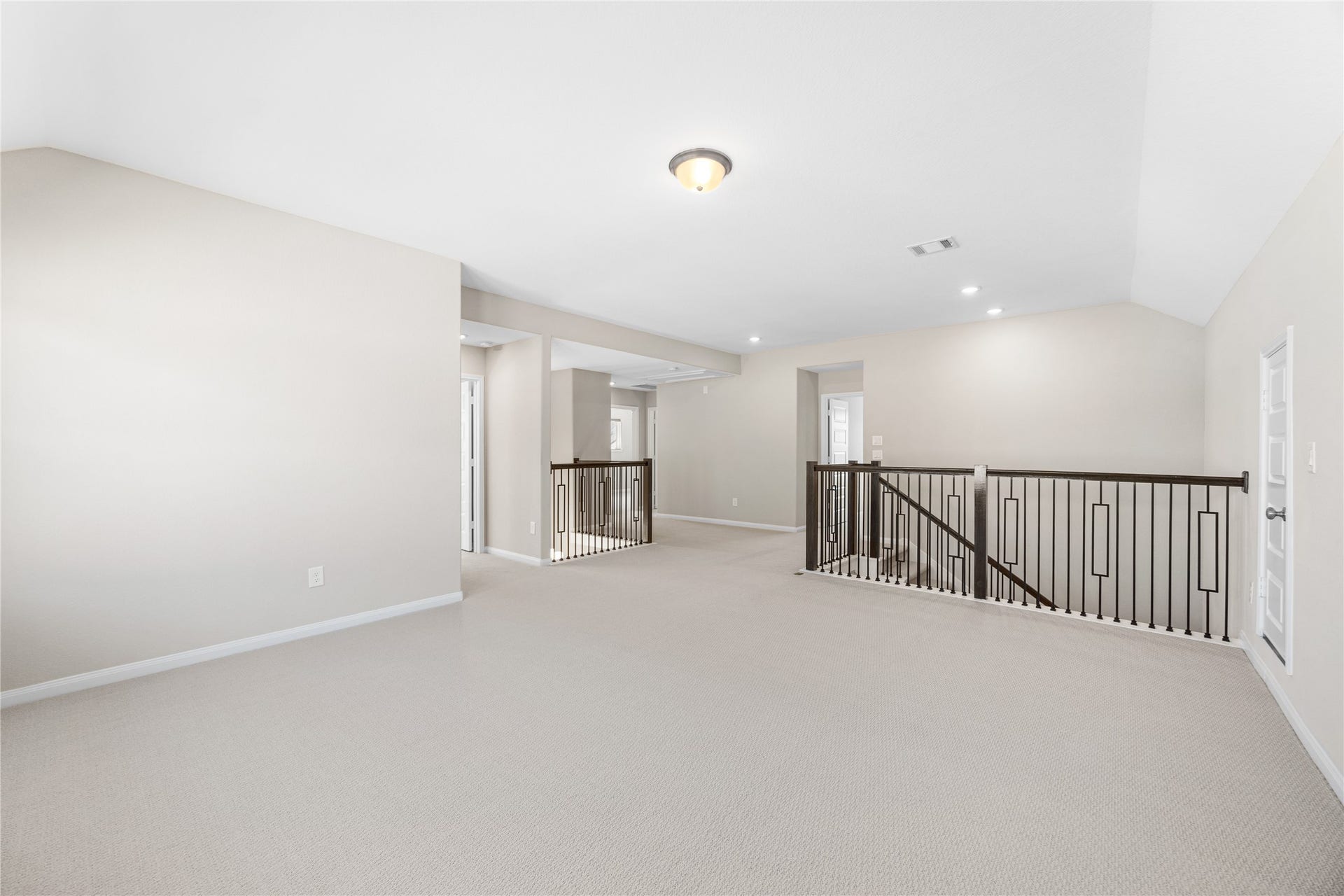 17681 Rosette Grass Drive, Conroe, TX 77385 Upstairs you'll find a large flex/game room, three secondary bedrooms, and movie room.