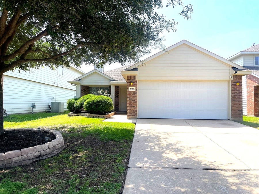Property photo for 1410 Danby Heath Lane, Houston, TX
