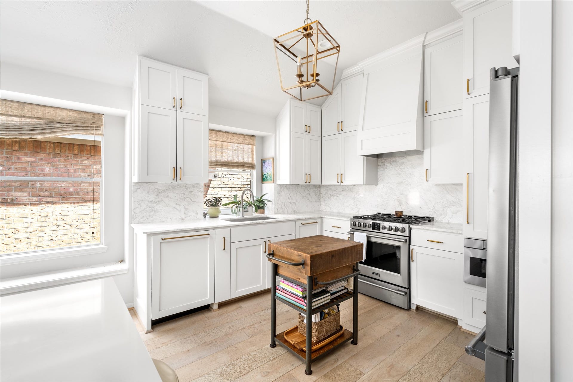 7018 Afton Woods Drive, Houston, TX 77055 7018 Afton Woods Drive, Houston, TX 77055