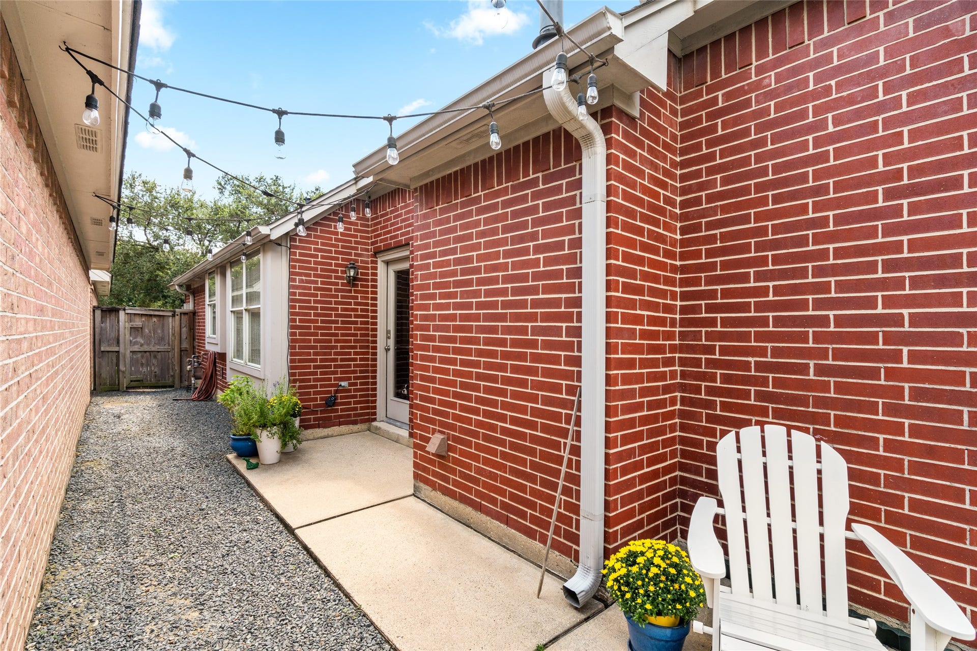 7018 Afton Woods Drive, Houston, TX 77055 7018 Afton Woods Drive, Houston, TX 77055