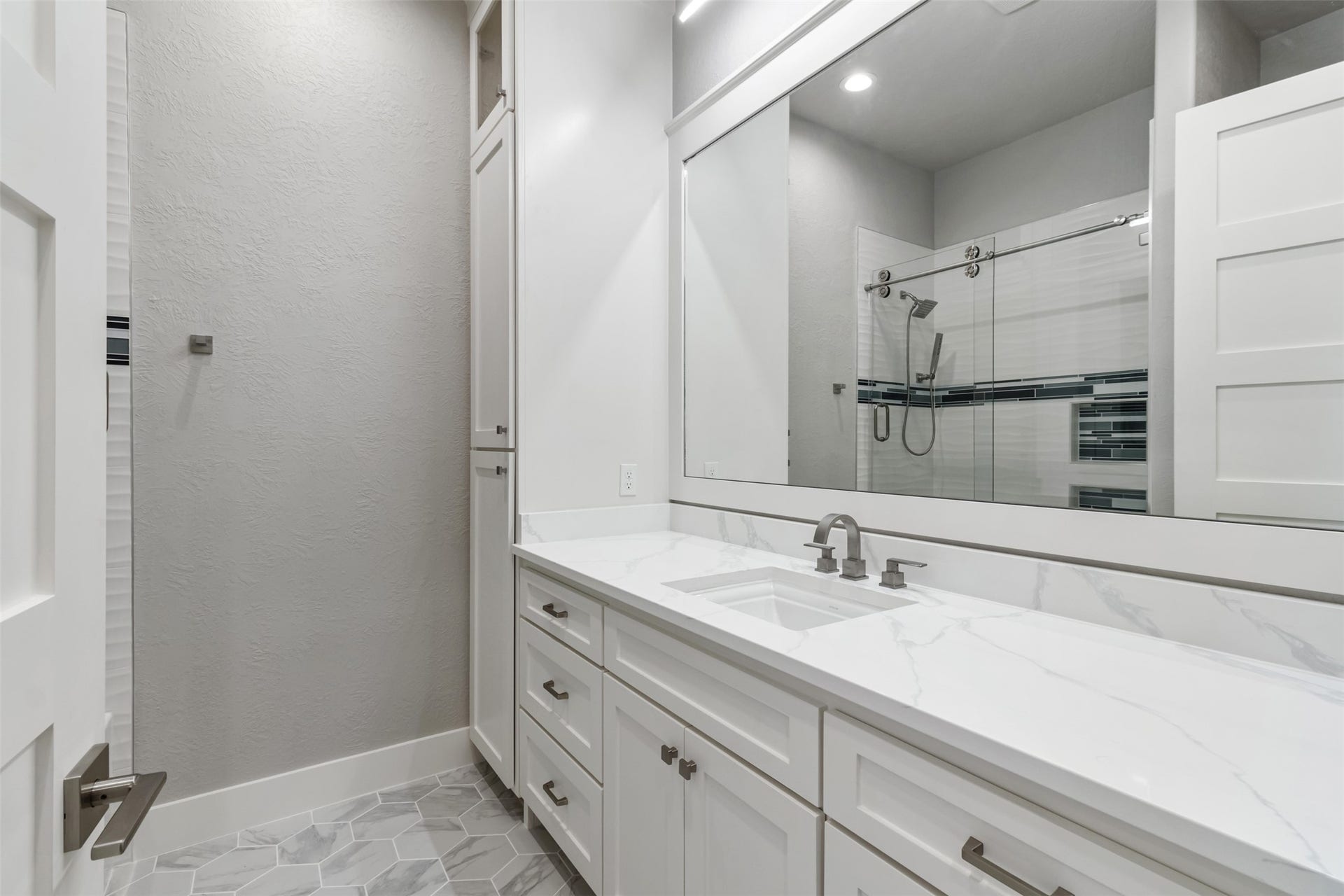 4712 Foxglove Court, College Station, TX 77845 4712 Foxglove Court, College Station, TX 77845
