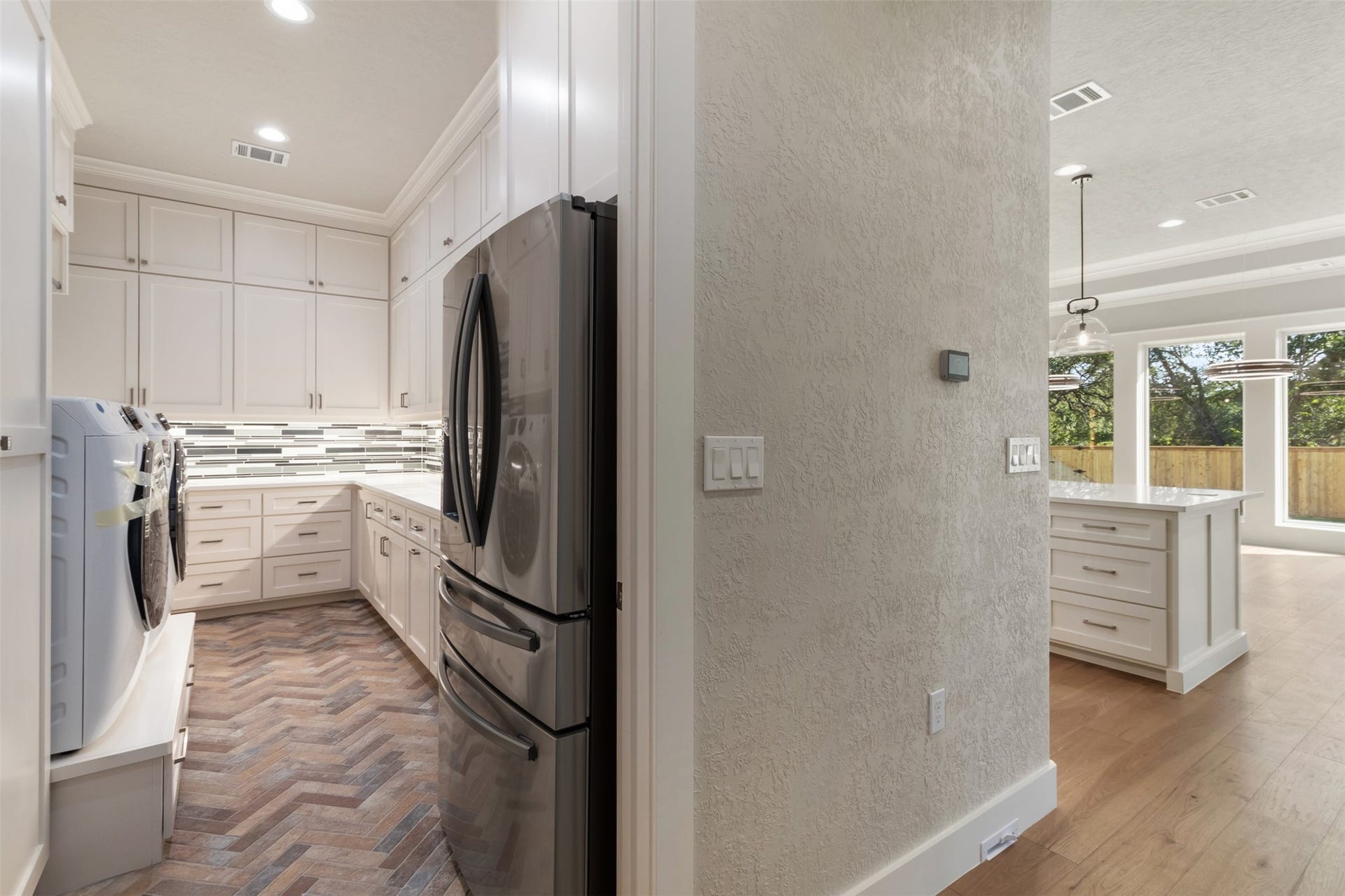 4712 Foxglove Court, College Station, TX 77845 4712 Foxglove Court, College Station, TX 77845