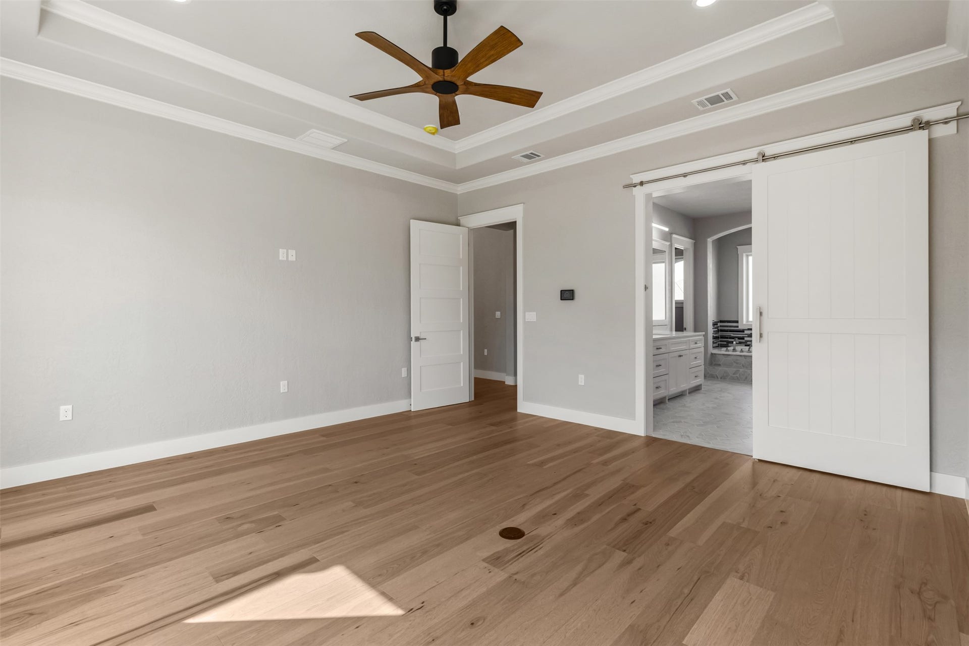 4712 Foxglove Court, College Station, TX 77845 Primary Bedroom
