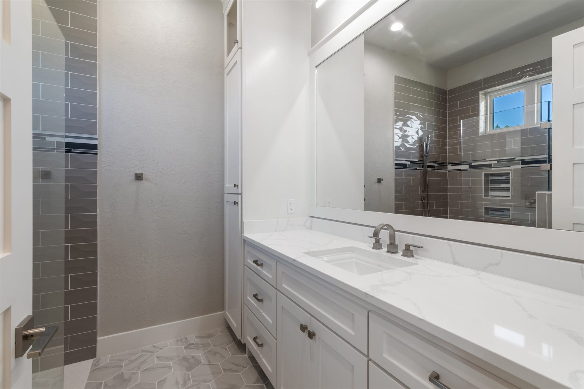 4712 Foxglove Court, College Station, TX 77845 4712 Foxglove Court, College Station, TX 77845