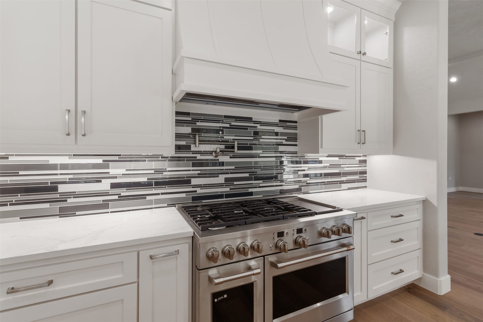 4712 Foxglove Court, College Station, TX 77845 4712 Foxglove Court, College Station, TX 77845