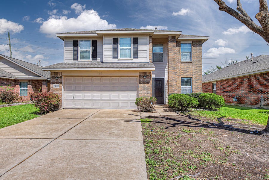 Property photo for 18114 Sorrell Oaks Lane, Richmond, TX