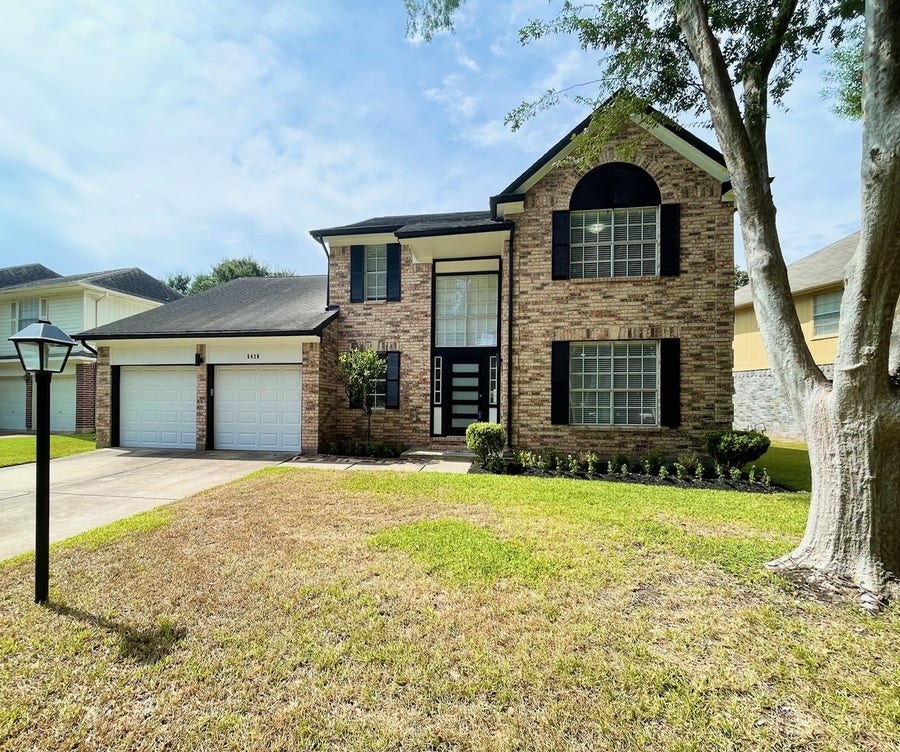 Property photo for 6438 Drake Elm Drive, Sugar Land, TX