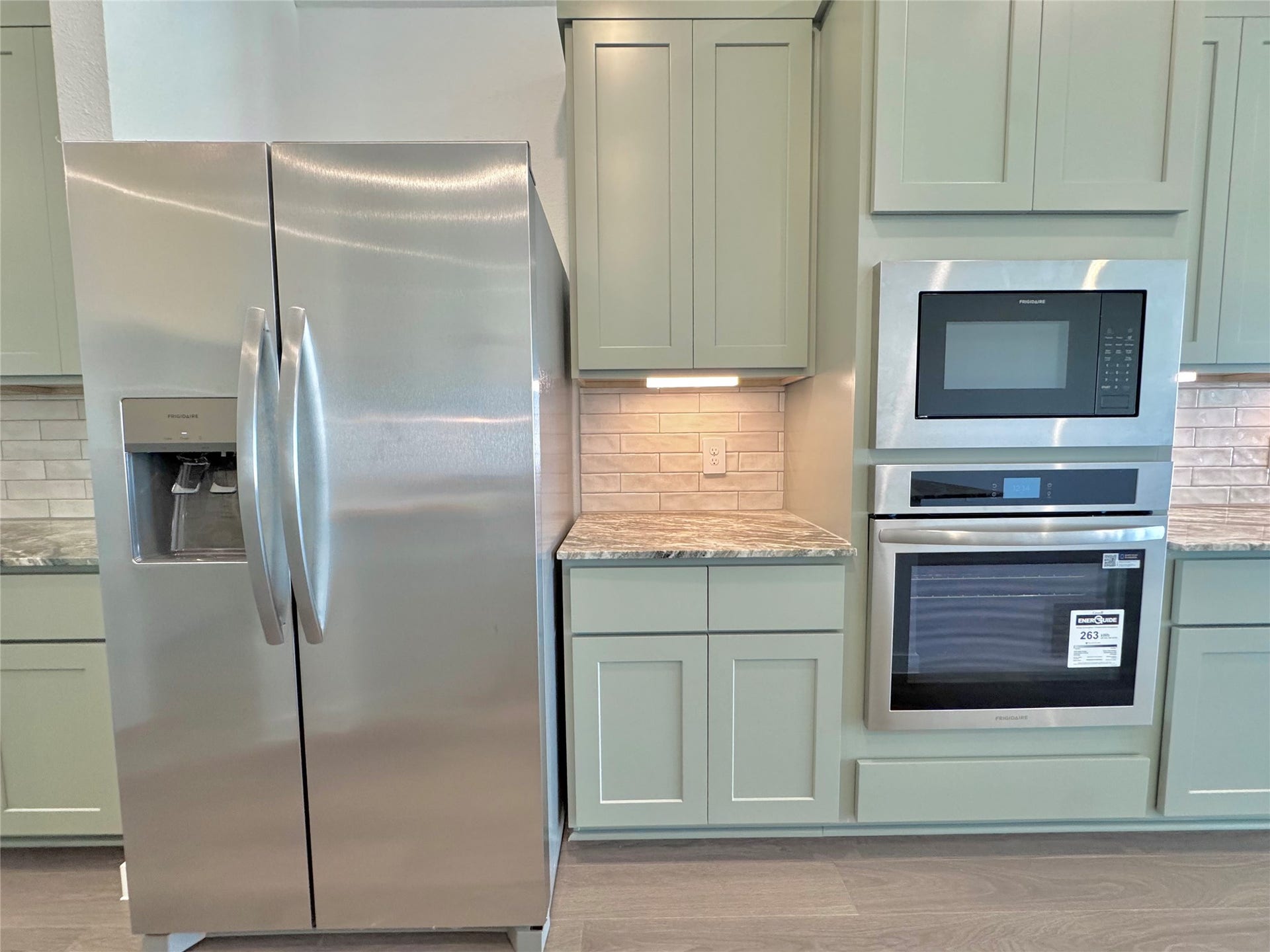 3315 Daily Harvest Drive, Pearland, TX 77581 3315 Daily Harvest Drive, Pearland, TX 77581