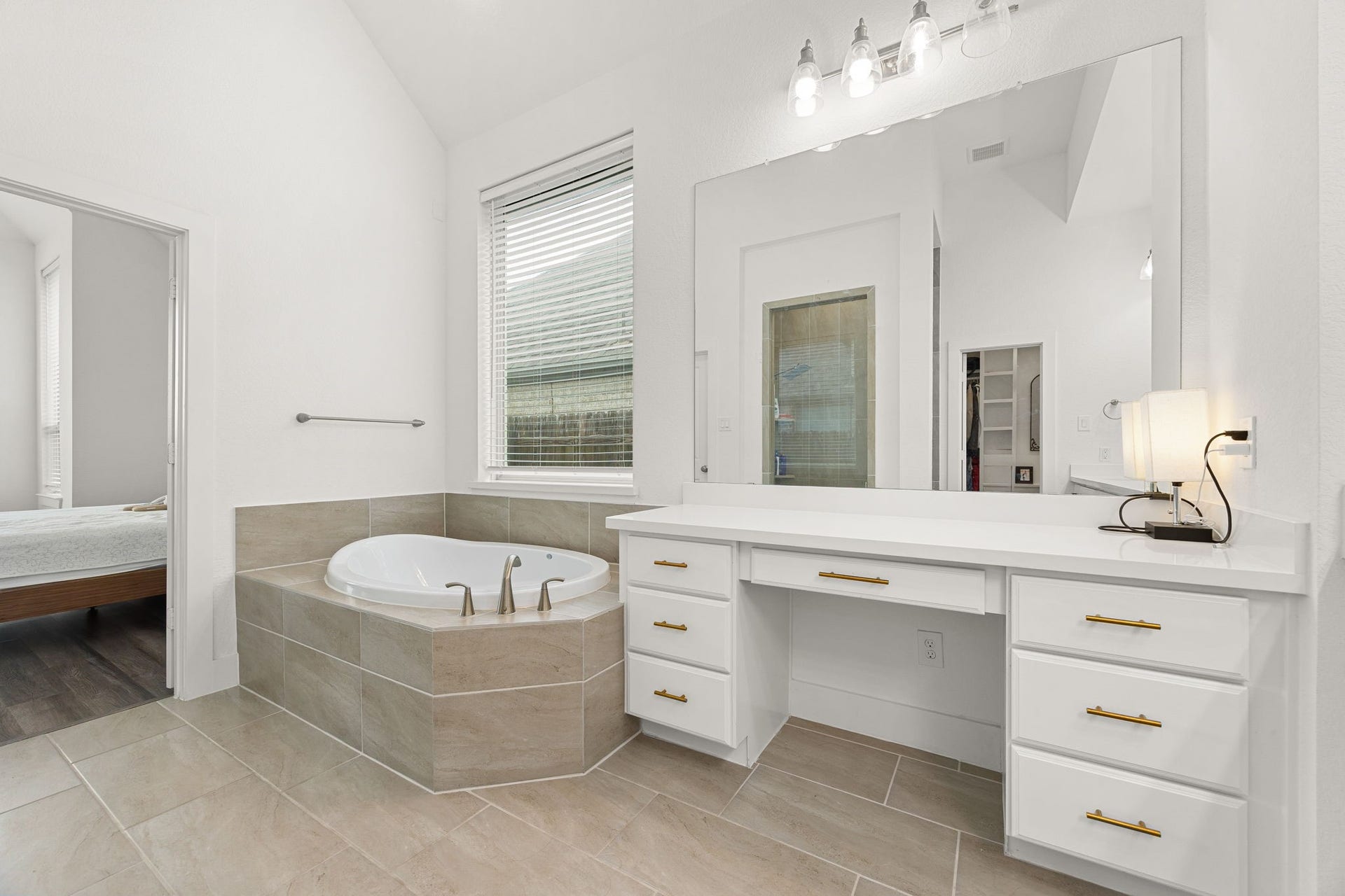 6631 Andorra Meadow Trl, Katy, TX 77493 6631 Andorra Meadow Trl, Katy, TX 77493