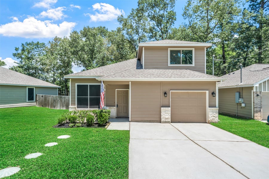 Property photo for 1007 Platte River Drive, Montgomery, TX