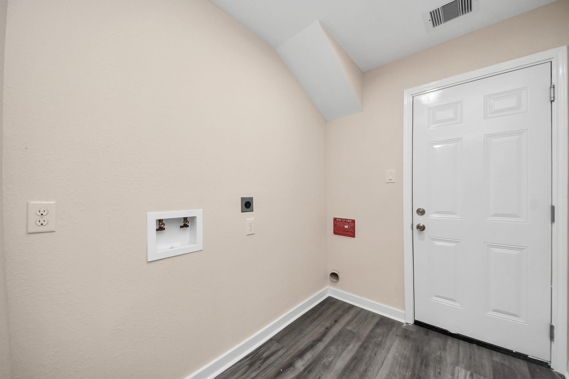 3130 5th Street, #A, Stafford, TX 77477 3130 5th Street, #A, Stafford, TX 77477
