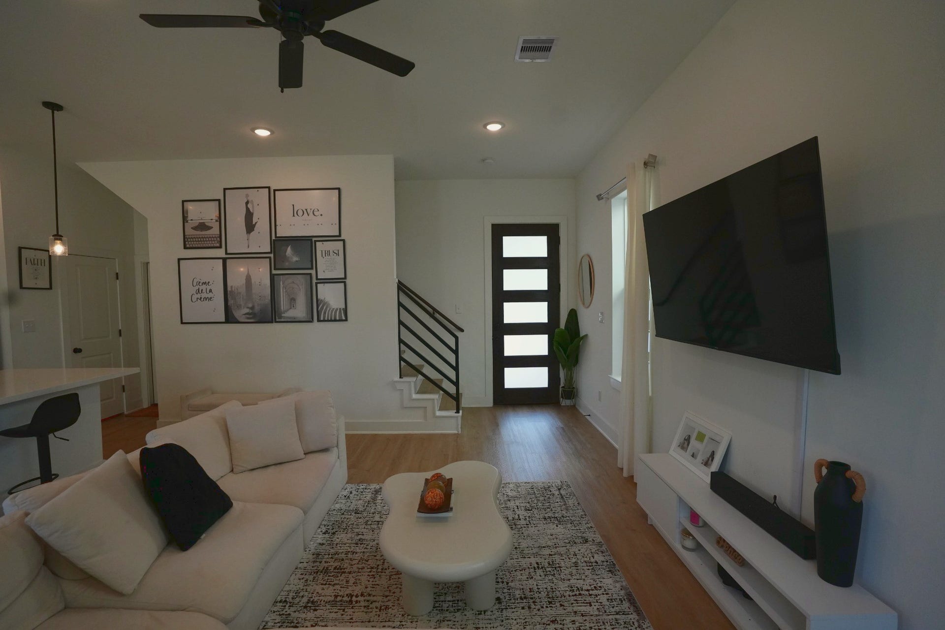7006 Emma Lou Street, Houston, TX 77088 7006 Emma Lou Street, Houston, TX 77088