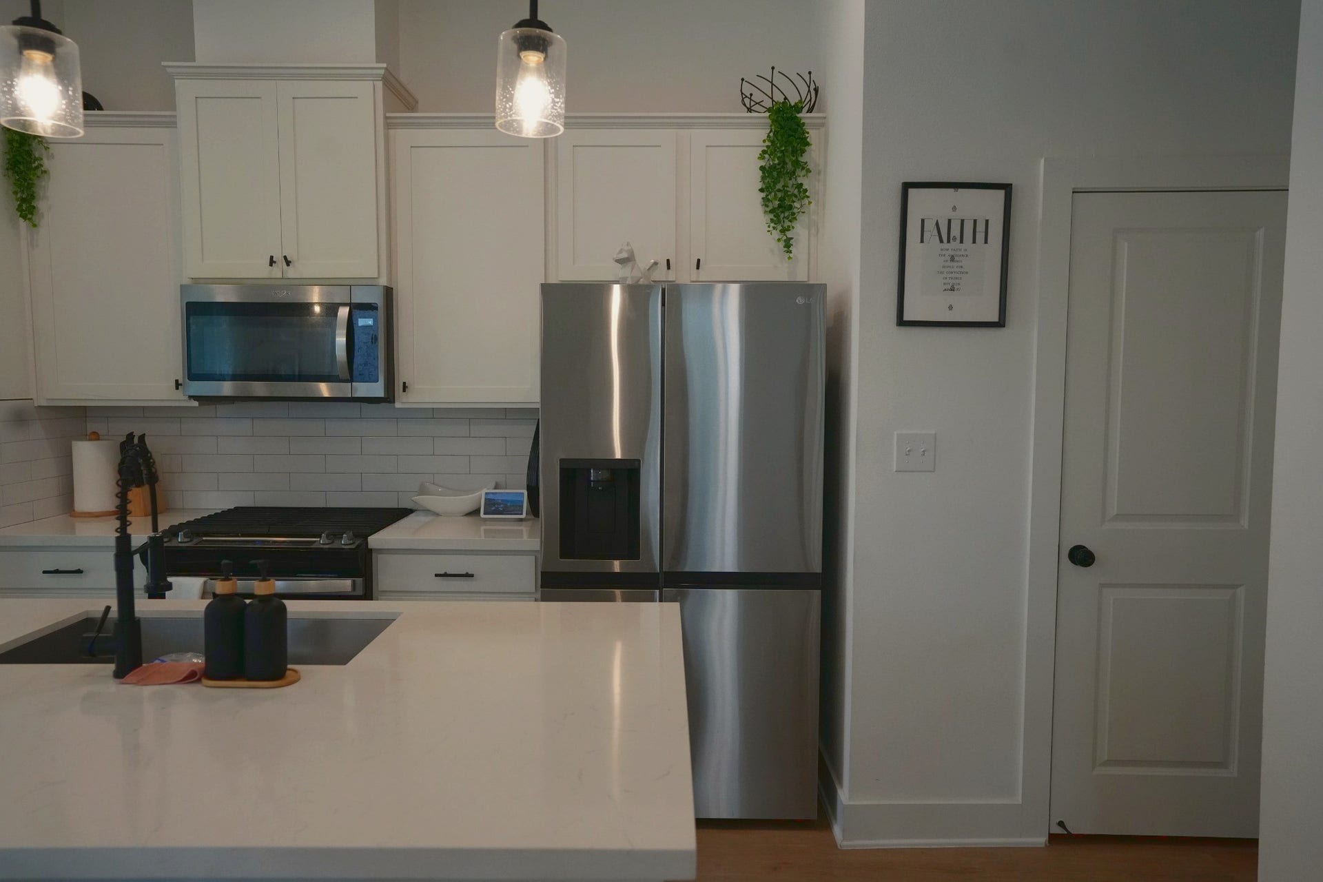 7006 Emma Lou Street, Houston, TX 77088 7006 Emma Lou Street, Houston, TX 77088