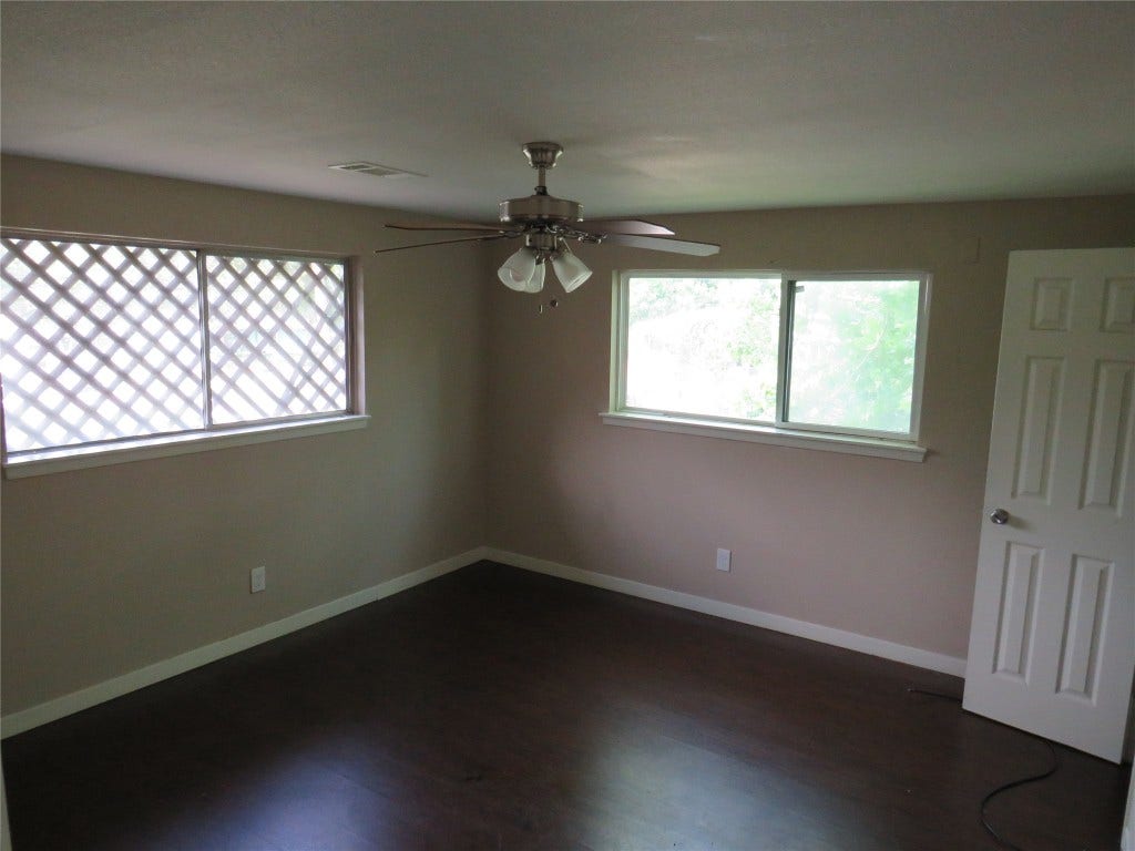 7102 N Highway 6, Hitchcock, TX 77563 7102 N Highway 6, Hitchcock, TX 77563