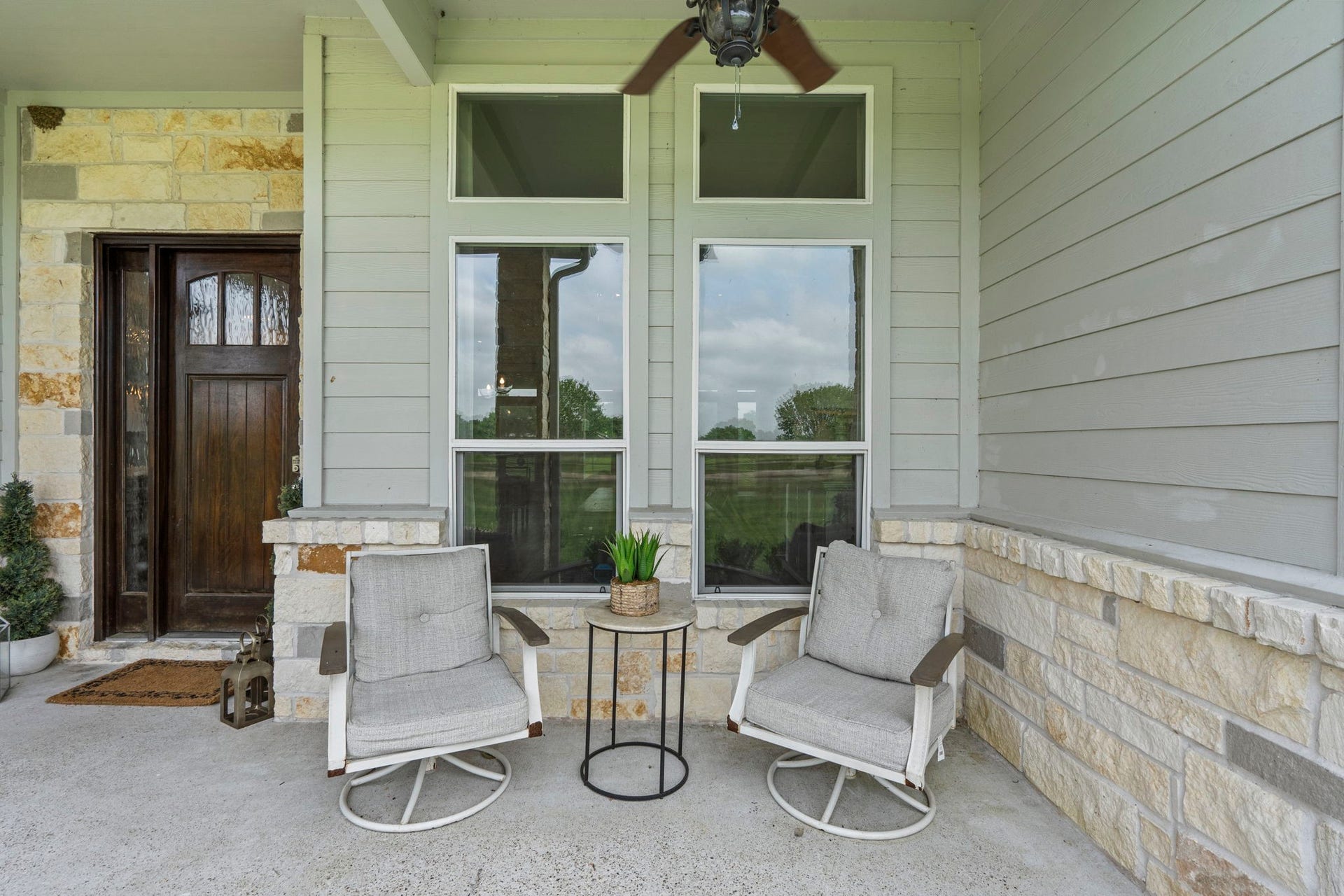16003 Three Oaks Boulevard, Santa Fe, TX 77517 16003 Three Oaks Boulevard, Santa Fe, TX 77517