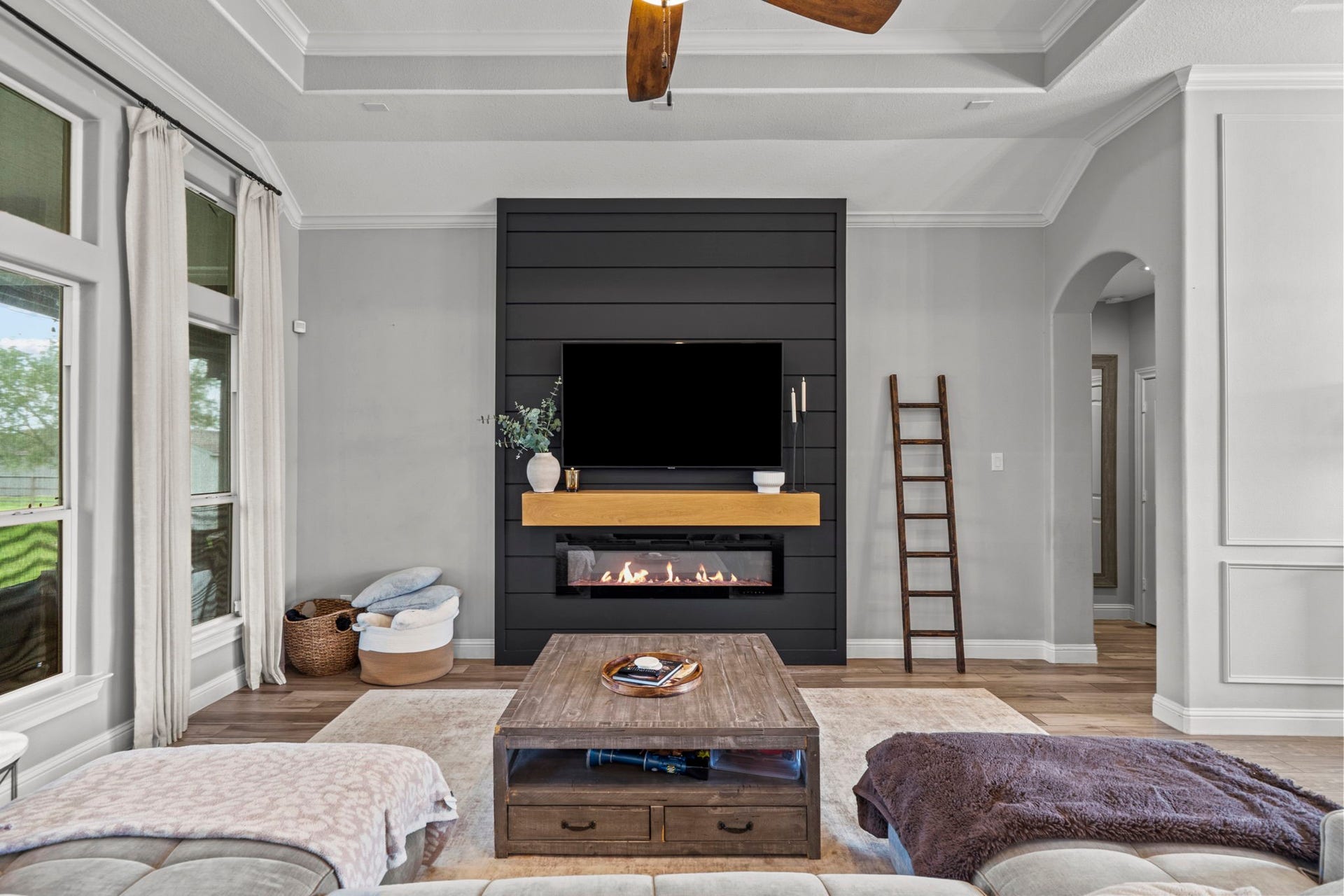 16003 Three Oaks Boulevard, Santa Fe, TX 77517 16003 Three Oaks Boulevard, Santa Fe, TX 77517