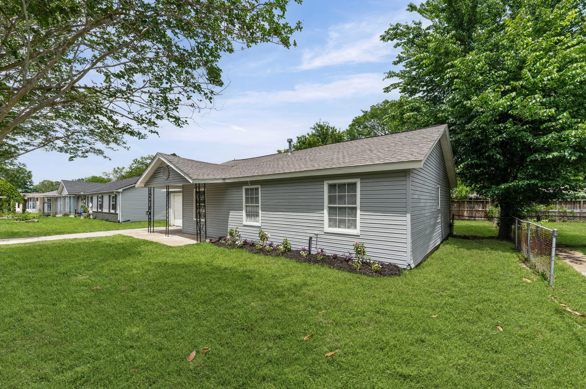 2617 Kingsdale Drive, Deer Park, TX 77536 2617 Kingsdale Drive, Deer Park, TX 77536