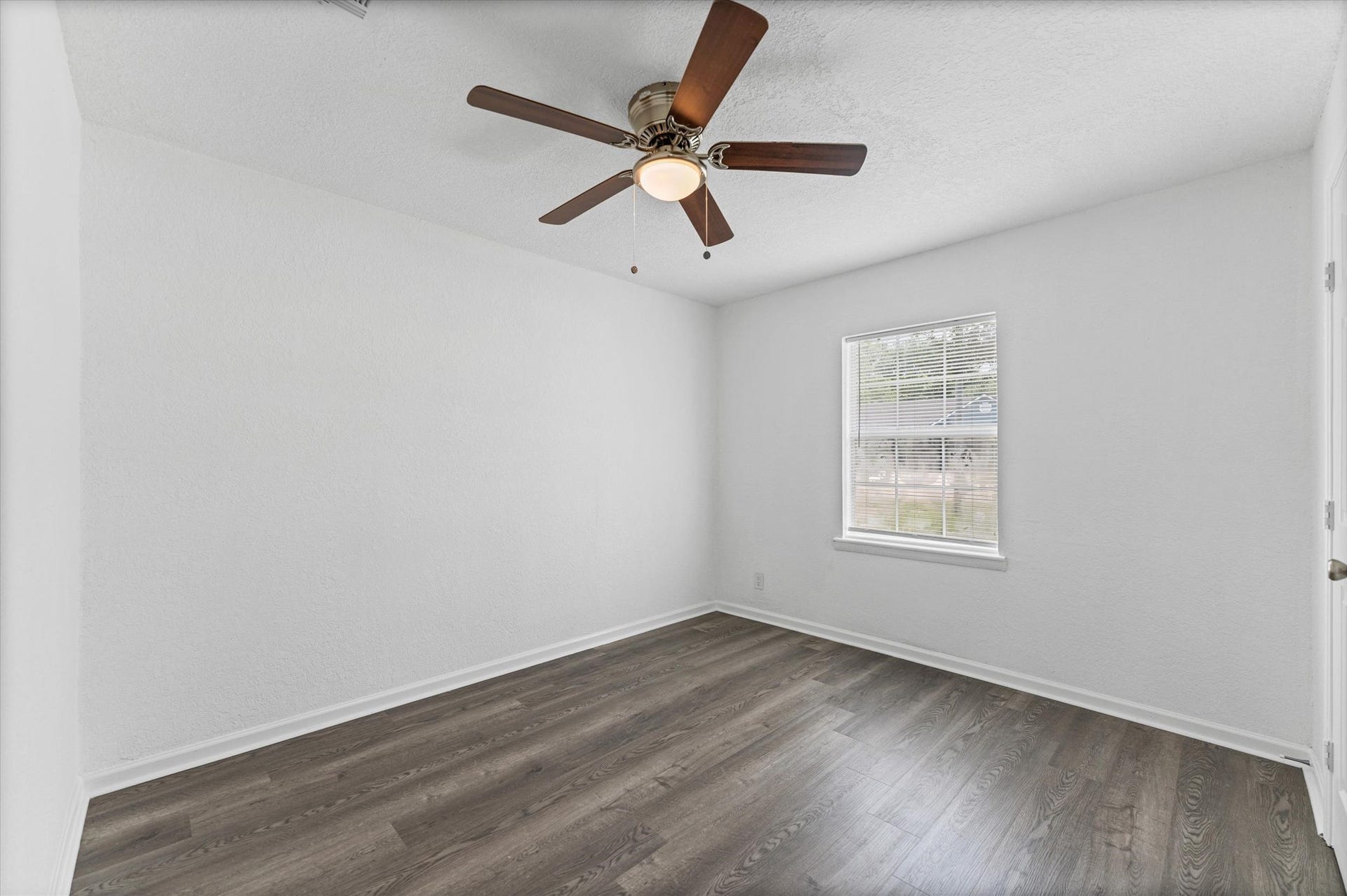 2617 Kingsdale Drive, Deer Park, TX 77536 2617 Kingsdale Drive, Deer Park, TX 77536
