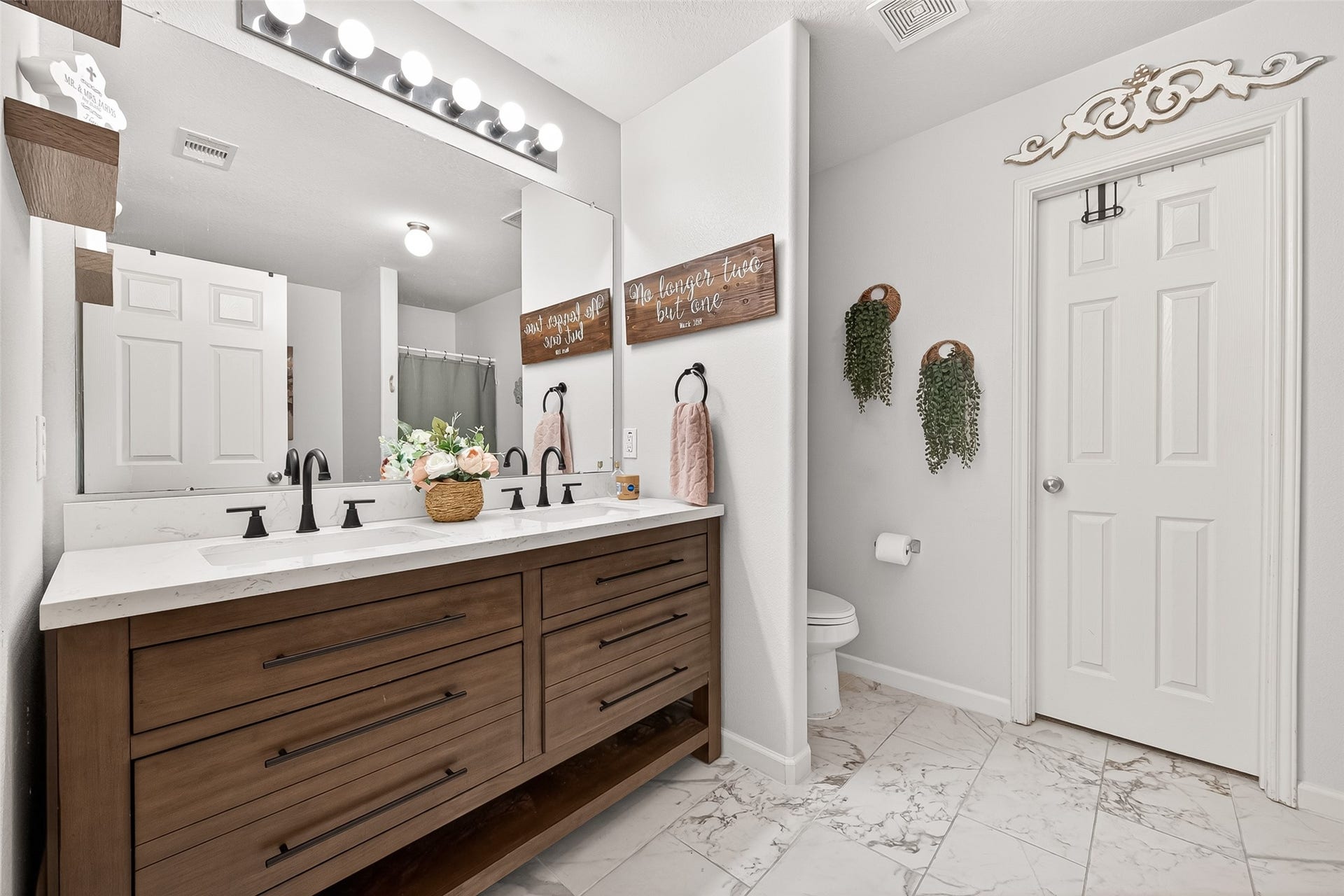 12114 Estelle Lane, Pinehurst, TX 77362 12114 Estelle Lane, Pinehurst, TX 77362