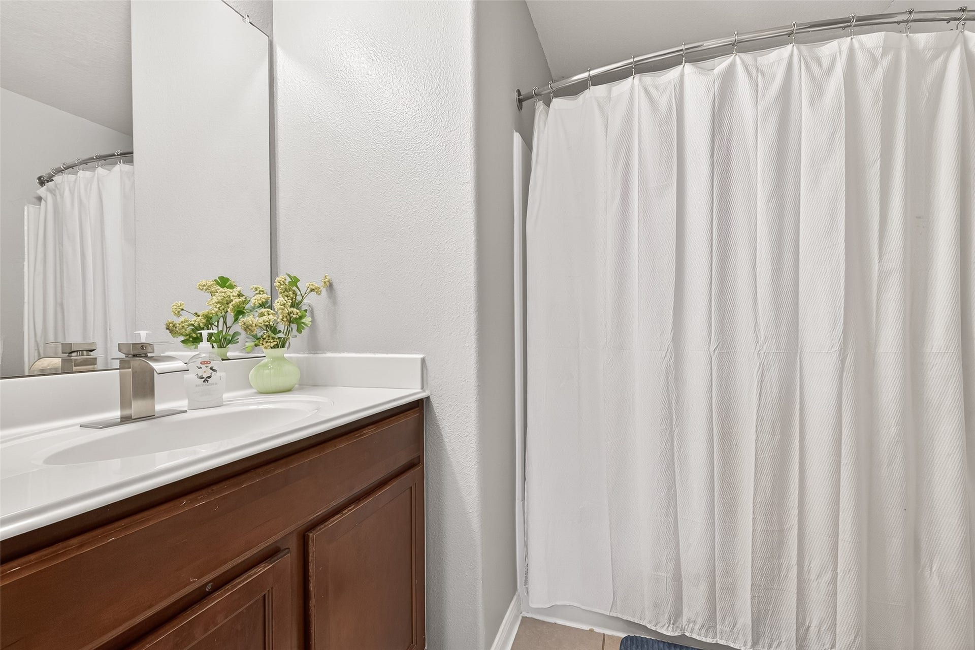 12114 Estelle Lane, Pinehurst, TX 77362 12114 Estelle Lane, Pinehurst, TX 77362
