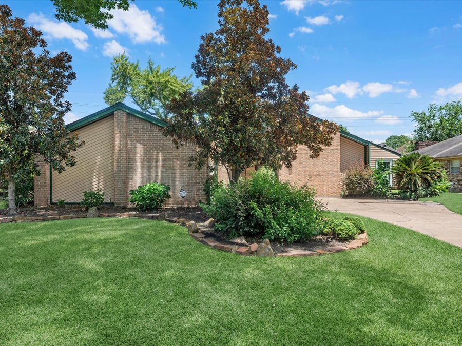 Property photo for 9006 Donys Drive, Houston, TX