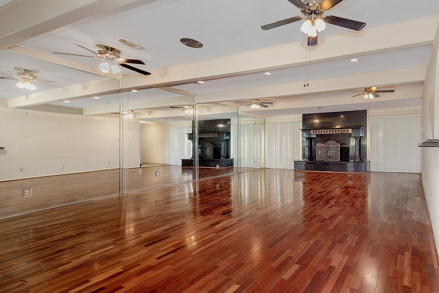 23218 Aldine Westfield Road, Spring, TX 77373 23218 Aldine Westfield Road, Spring, TX 77373