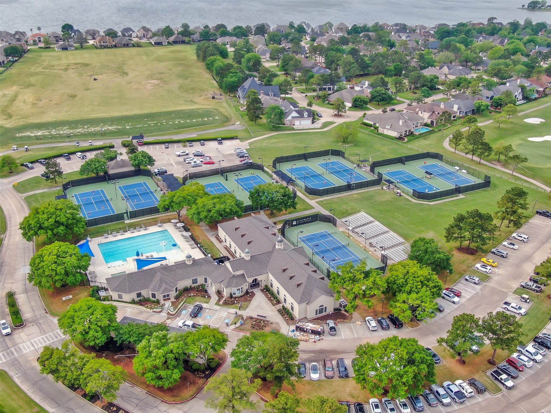 79 Melrose Drive, Montgomery, TX 77356 Bentwater Raquet and Sports Club