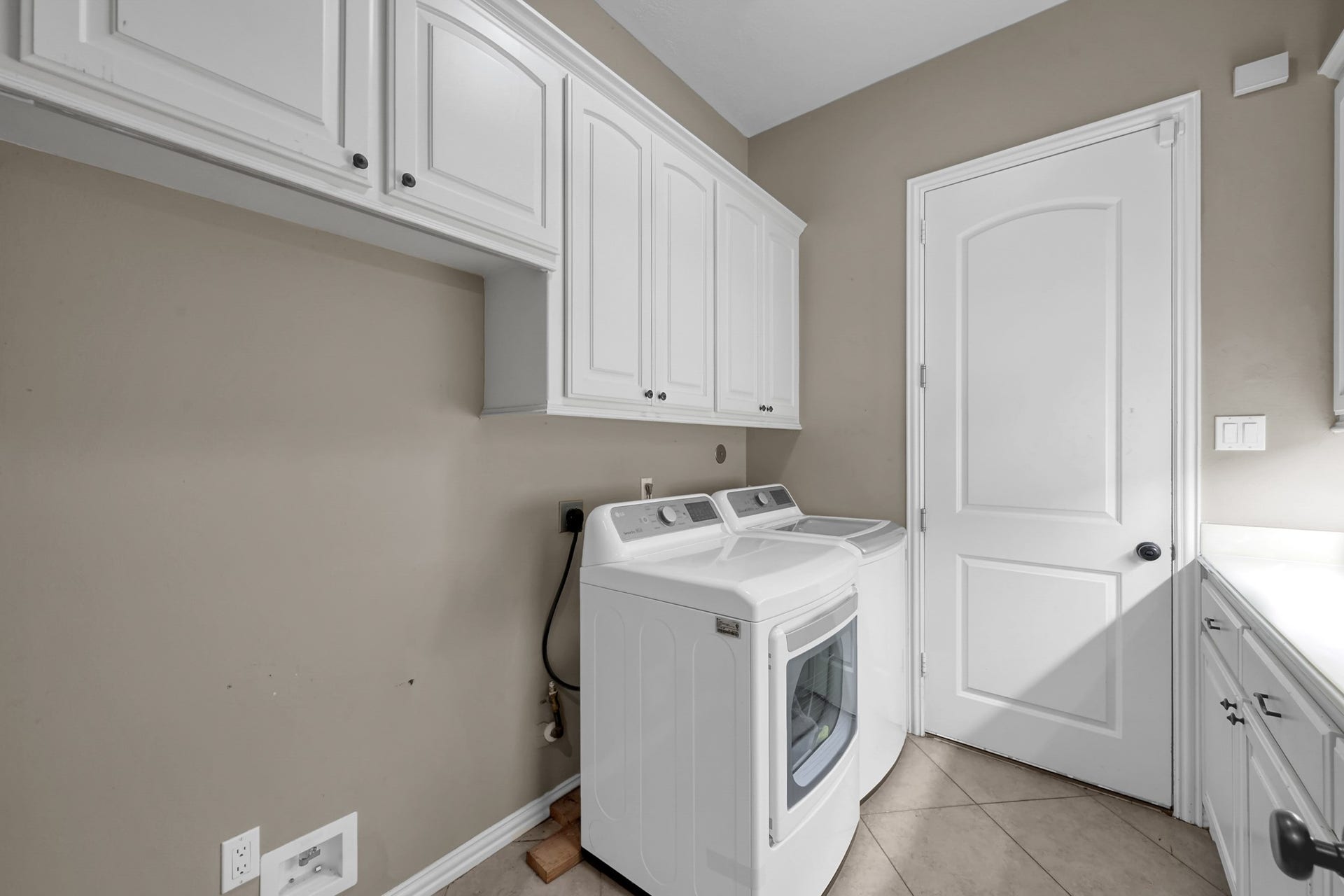 79 Melrose Drive, Montgomery, TX 77356 Laundry/Utility Room