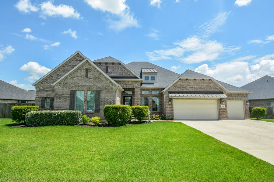 Property photo for 29010 Stratwood Bend Lane, Katy, TX