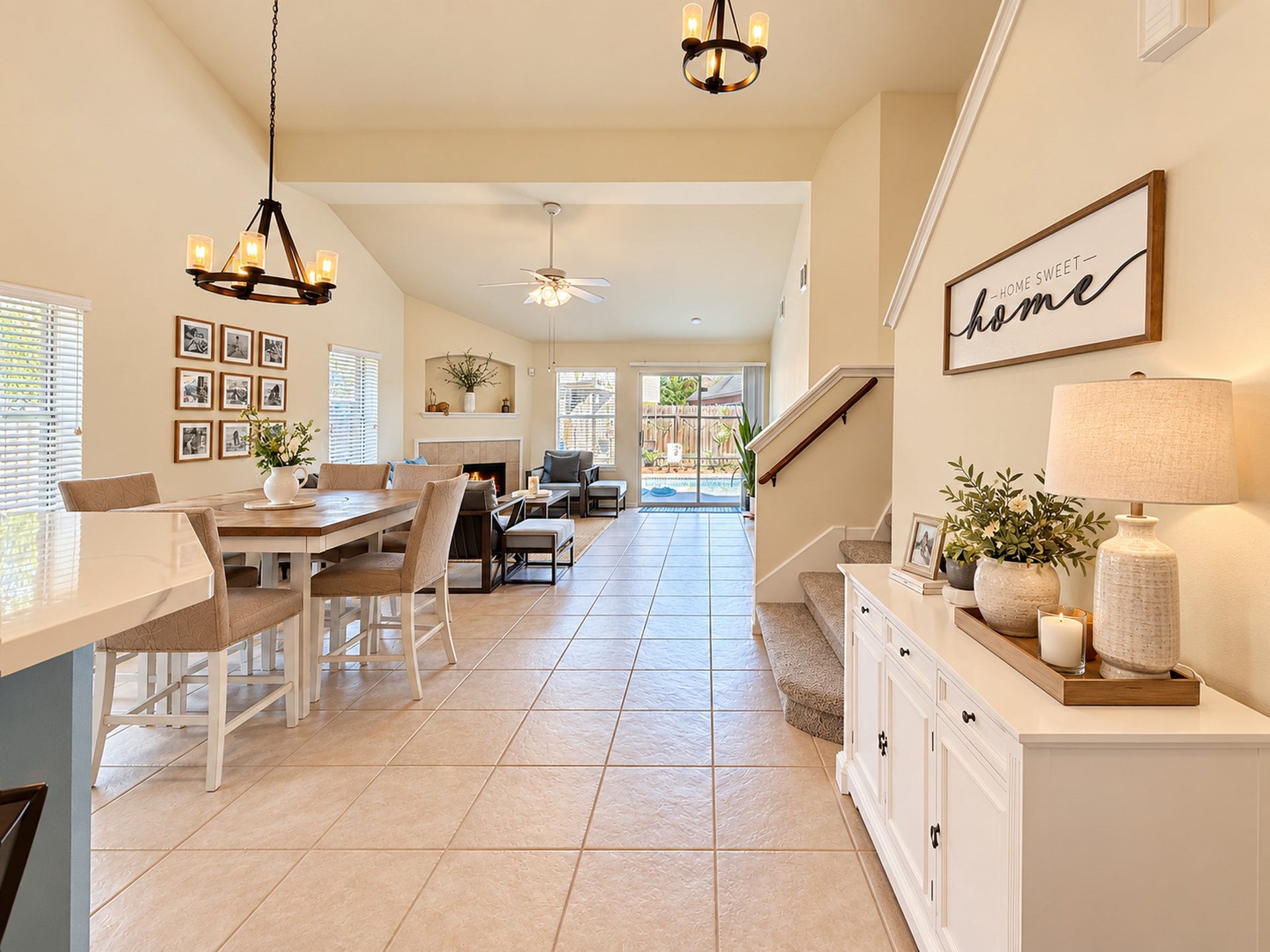 619 Cypresswood Trace, Spring, TX 77373 Dining Room has a dramatic vaulted ceiling