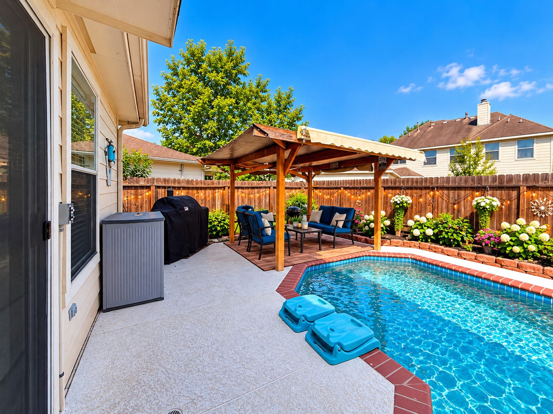 619 Cypresswood Trace, Spring, TX 77373 Cool decking around the pool has also been resurfaced