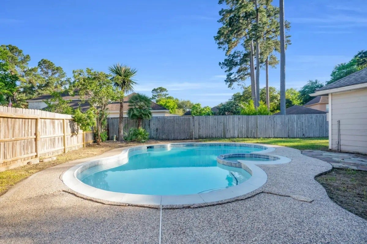 12411 Exbury Court, Tomball, TX 77377 12411 Exbury Court, Tomball, TX 77377