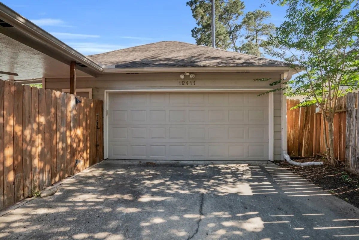 12411 Exbury Court, Tomball, TX 77377 12411 Exbury Court, Tomball, TX 77377