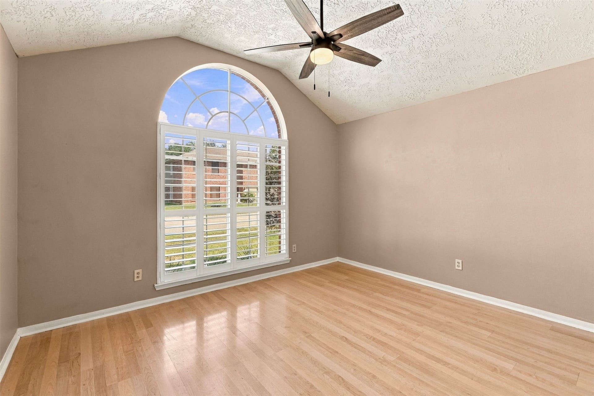 3407 Crystal Dove Drive, Spring, TX 77388