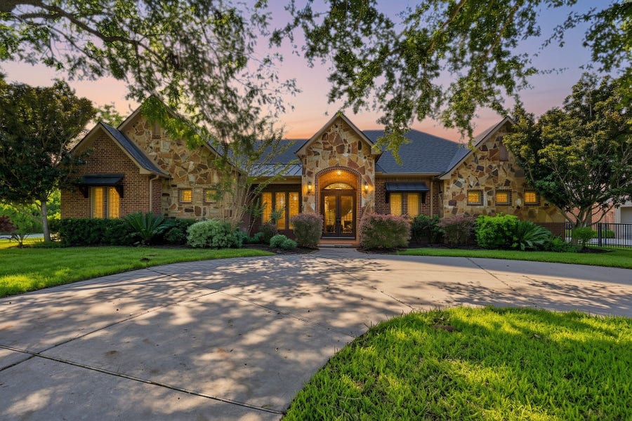 Property photo for 5411 Woodbury Street, Weston Lakes, TX