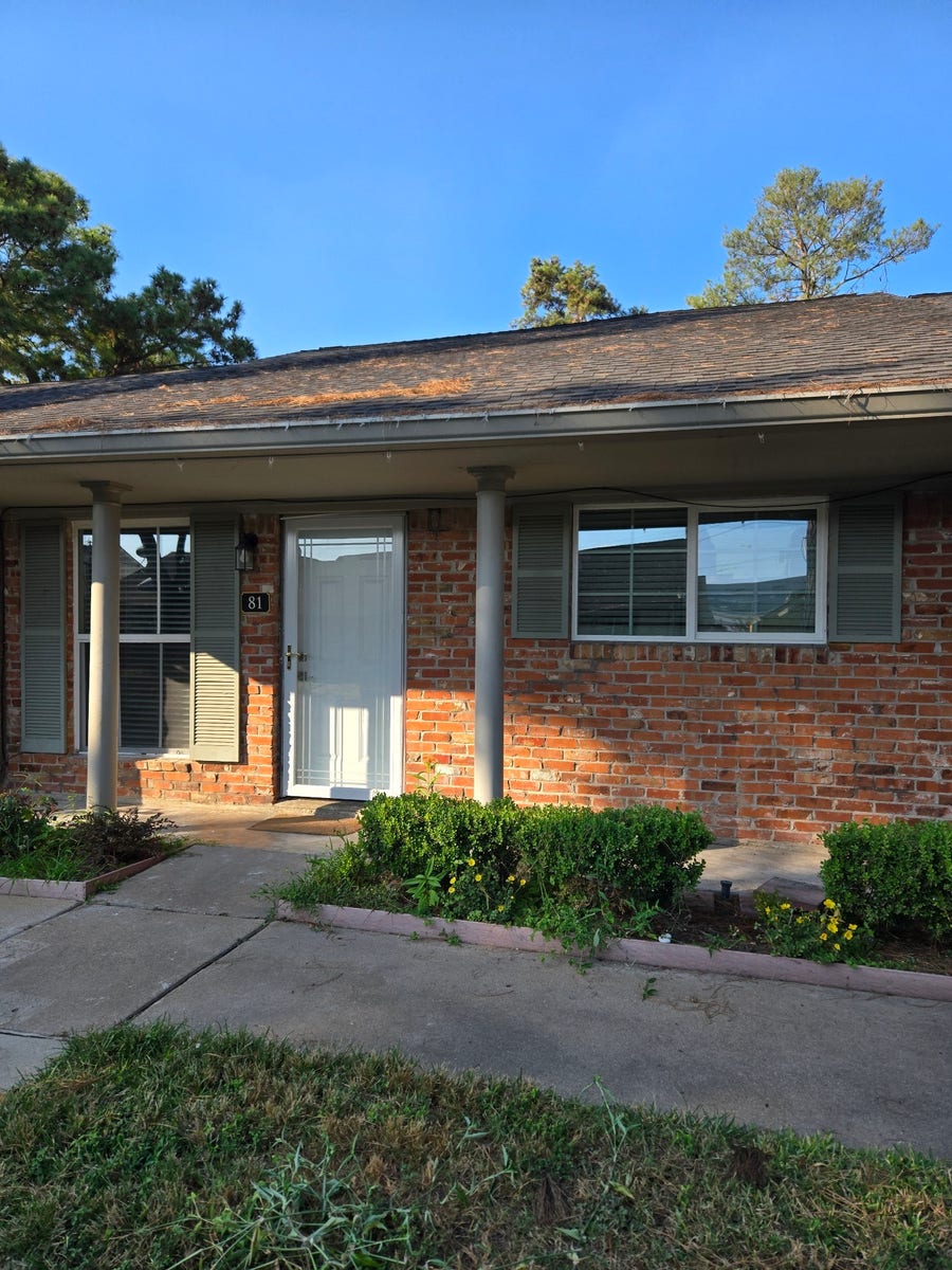 Property photo for 81 Tri Oaks Lane, #81, Houston, TX
