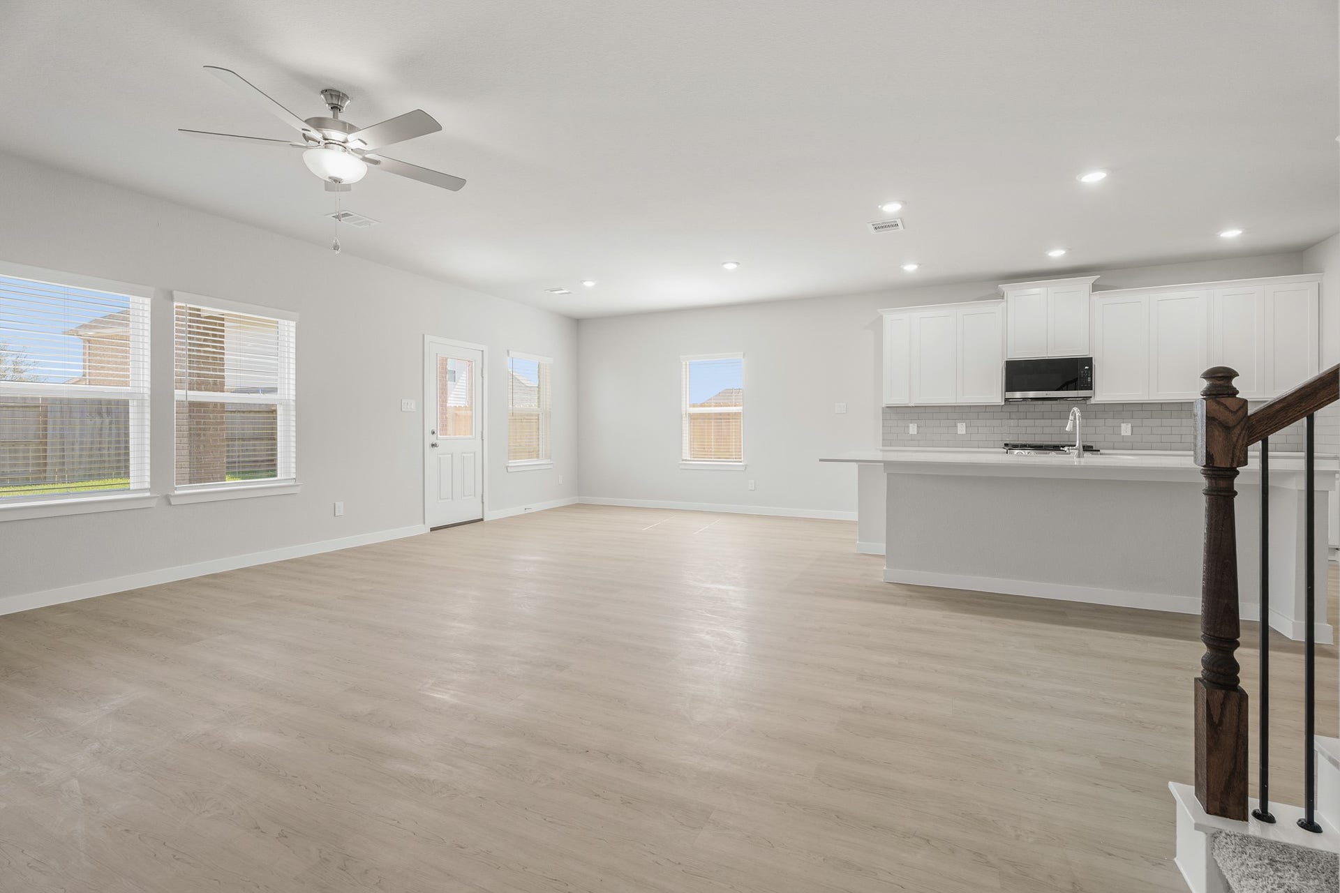 13214 Anchor Bay Drive, Texas City, TX 77568 13214 Anchor Bay Drive, Texas City, TX 77568