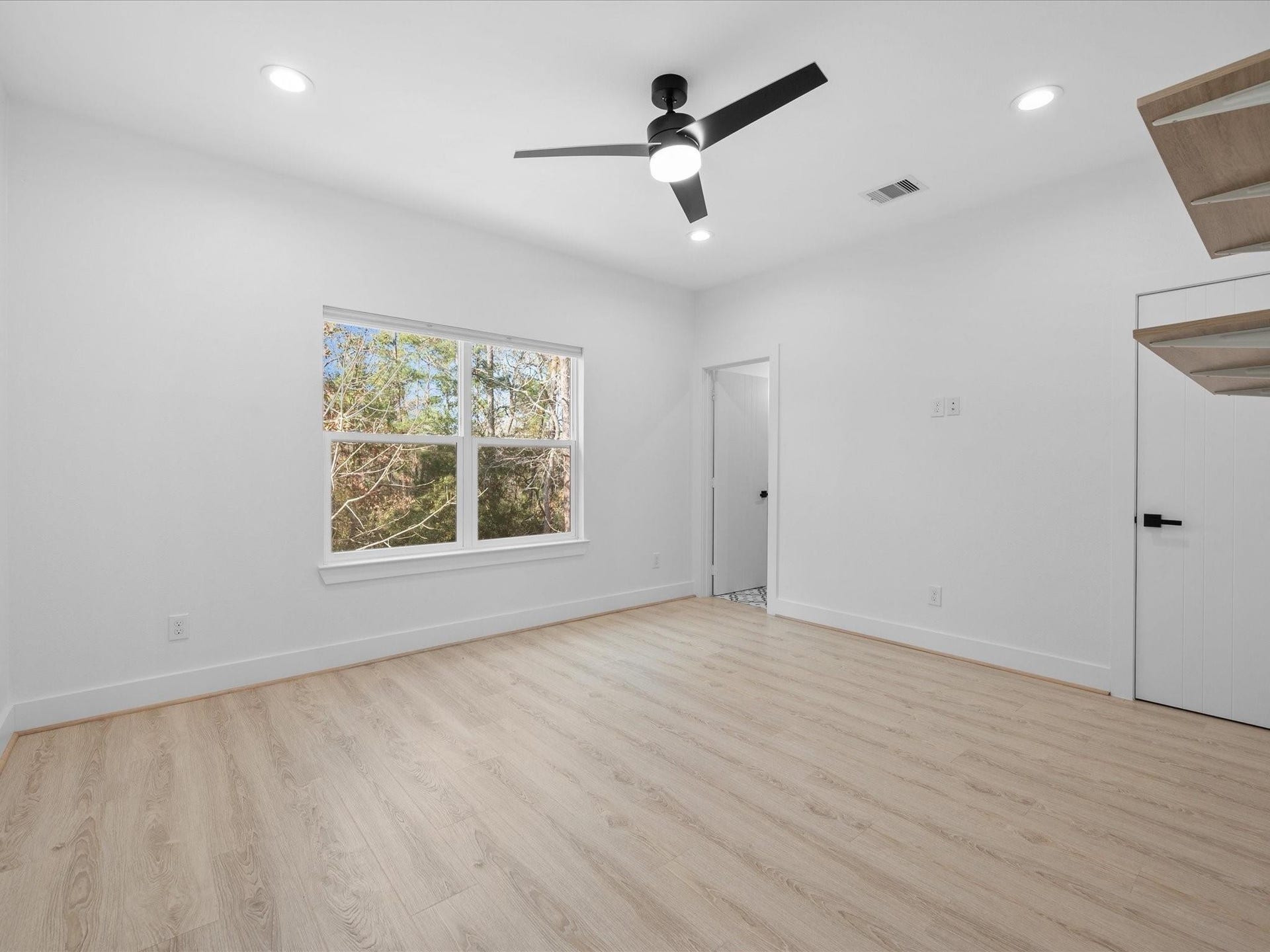 Secondary bedroom #2