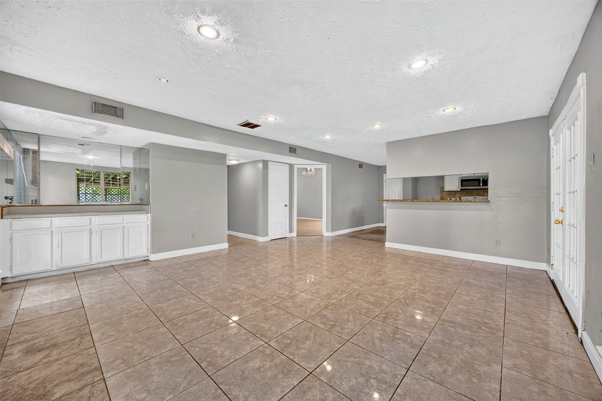 15818 Manfield Drive, Houston, TX 77082