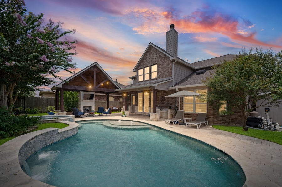 Property photo for 9507 Empress Crossing Drive, Spring, TX