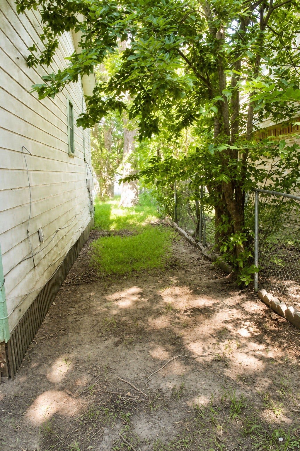 1914 Howell Avenue, La Marque, TX 77568 1914 Howell Avenue, La Marque, TX 77568