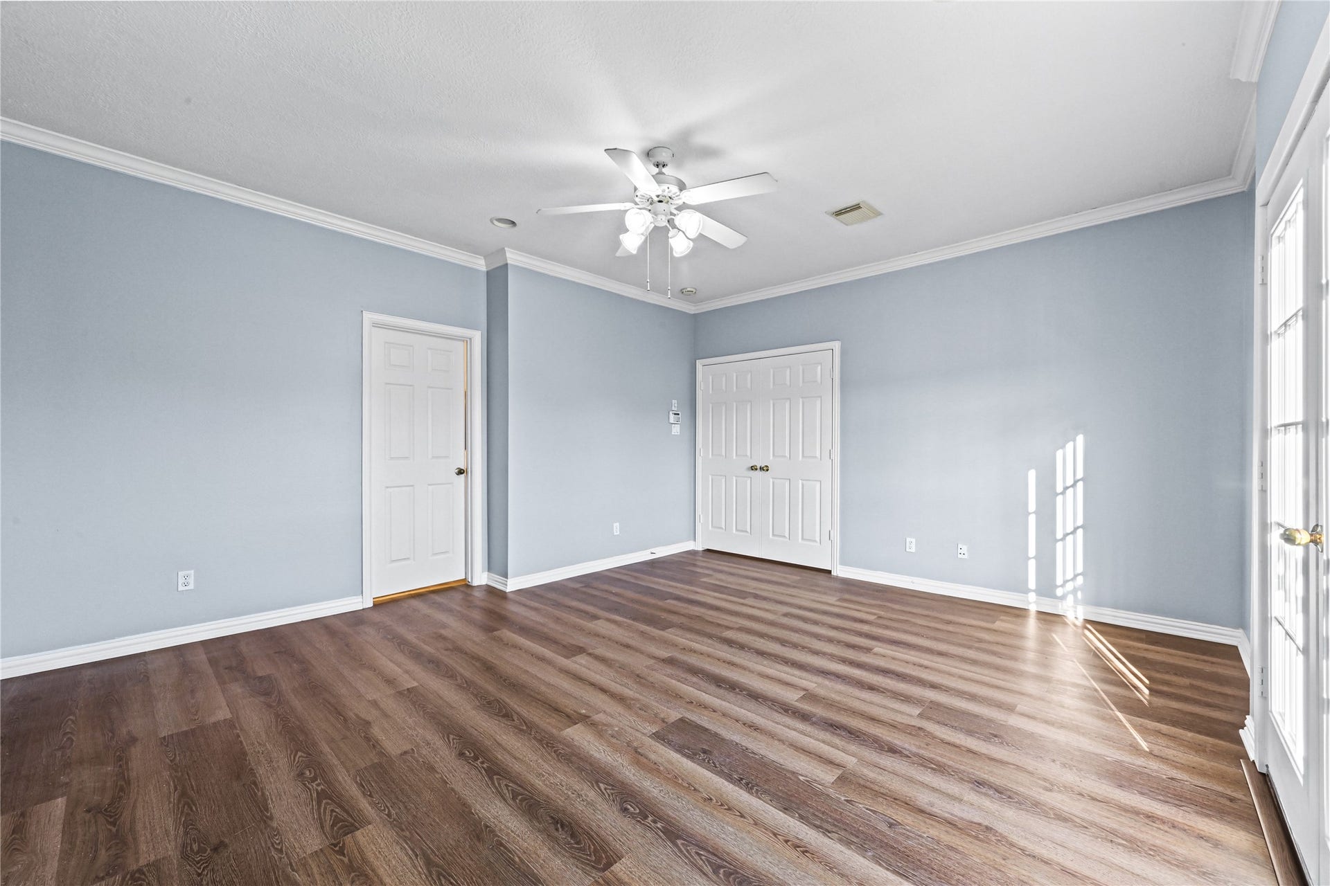 7130 Windwater Parkway N, Houston, TX 77036 Primary Bedroom