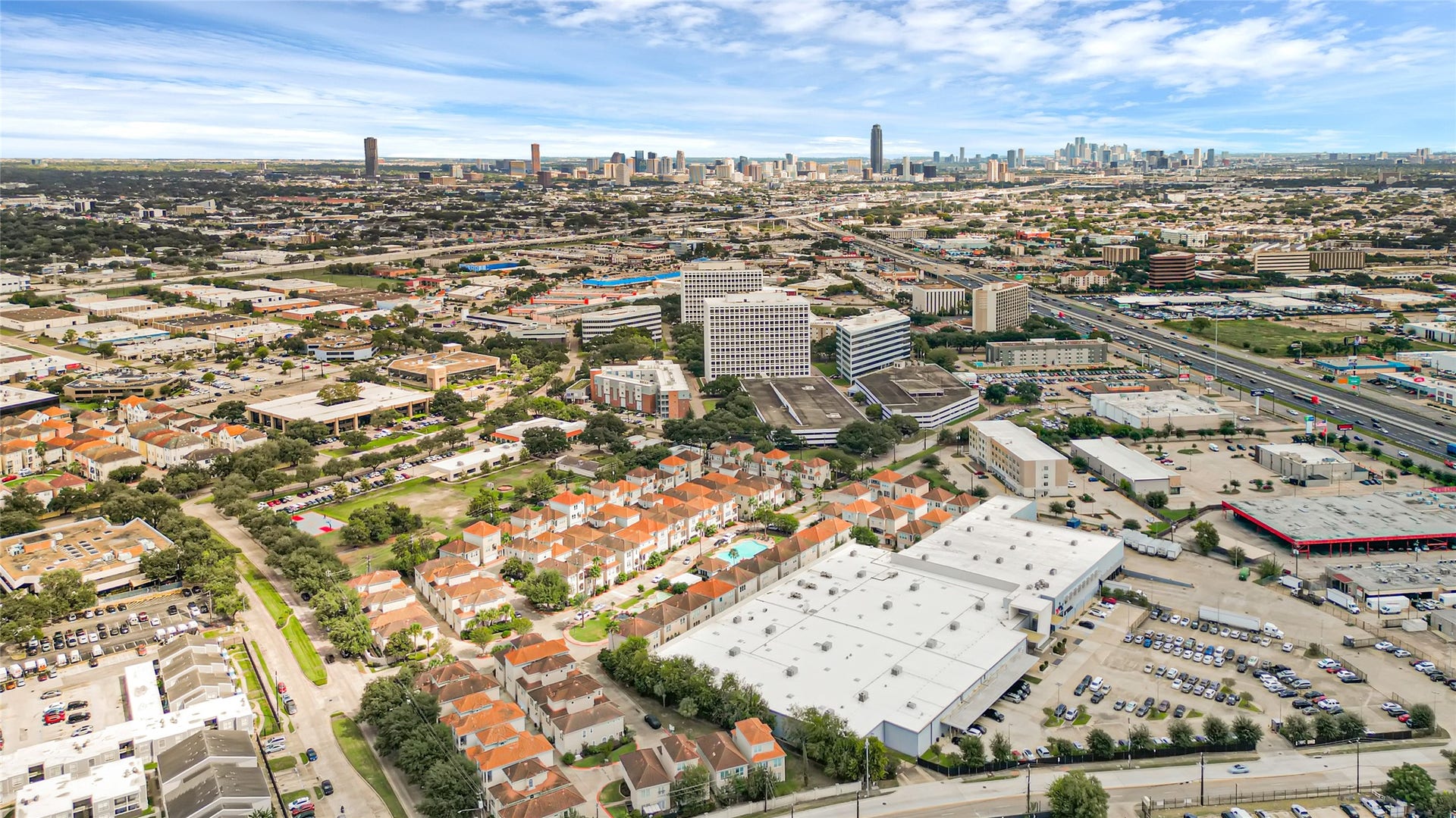 7130 Windwater Parkway N, Houston, TX 77036 7130 Windwater Parkway N, Houston, TX 77036
