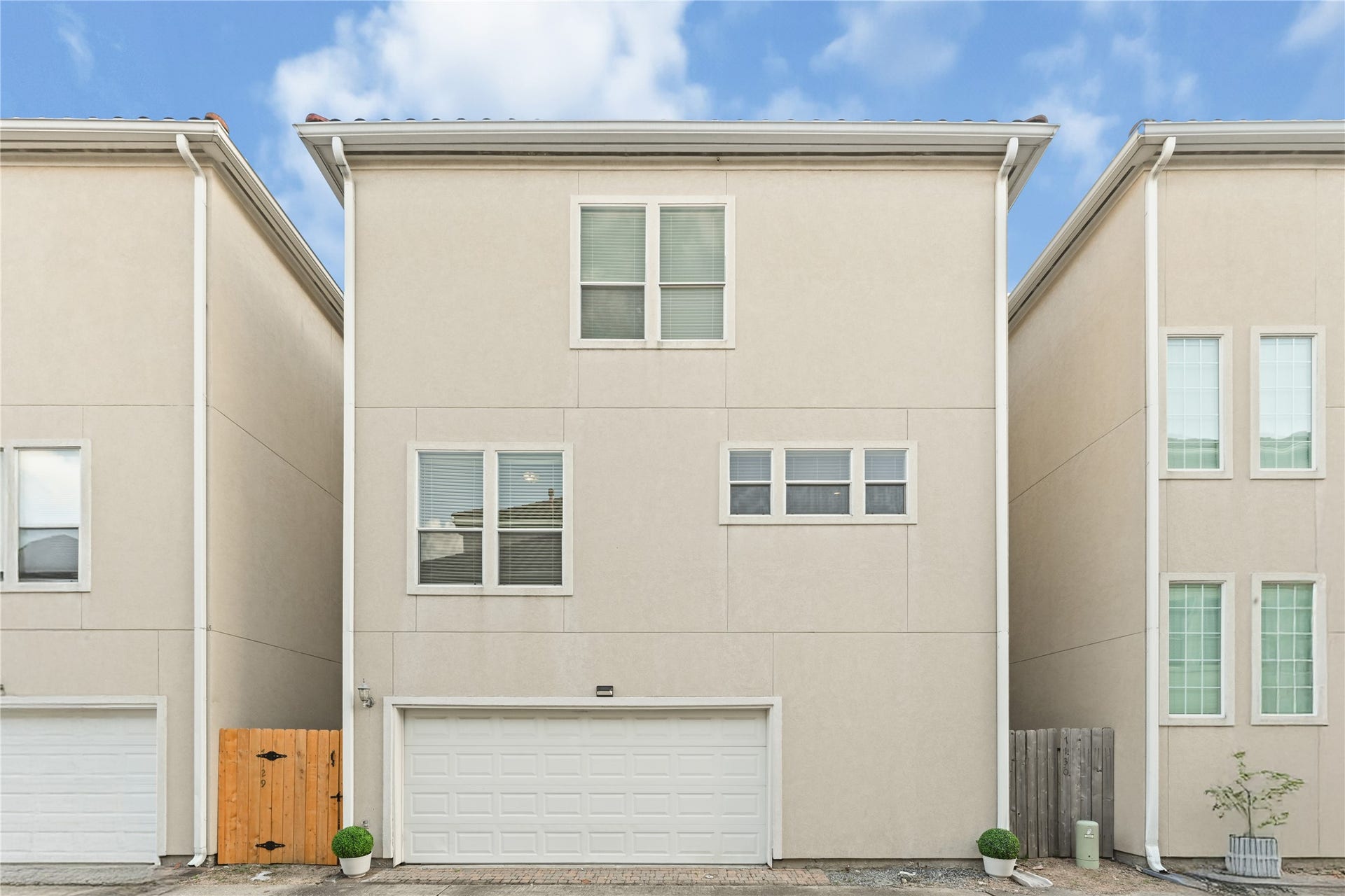 7130 Windwater Parkway N, Houston, TX 77036 Back of property