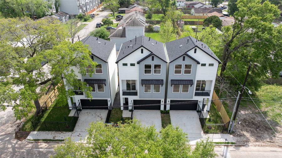 Property photo for 4008 Yellowstone Blvd, Houston, TX